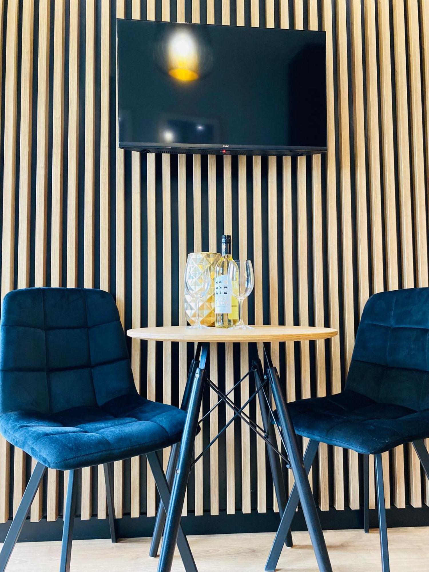 Motlawa Inn Apartment-Suna,Gym&Parking Gdańsk Kültér fotó