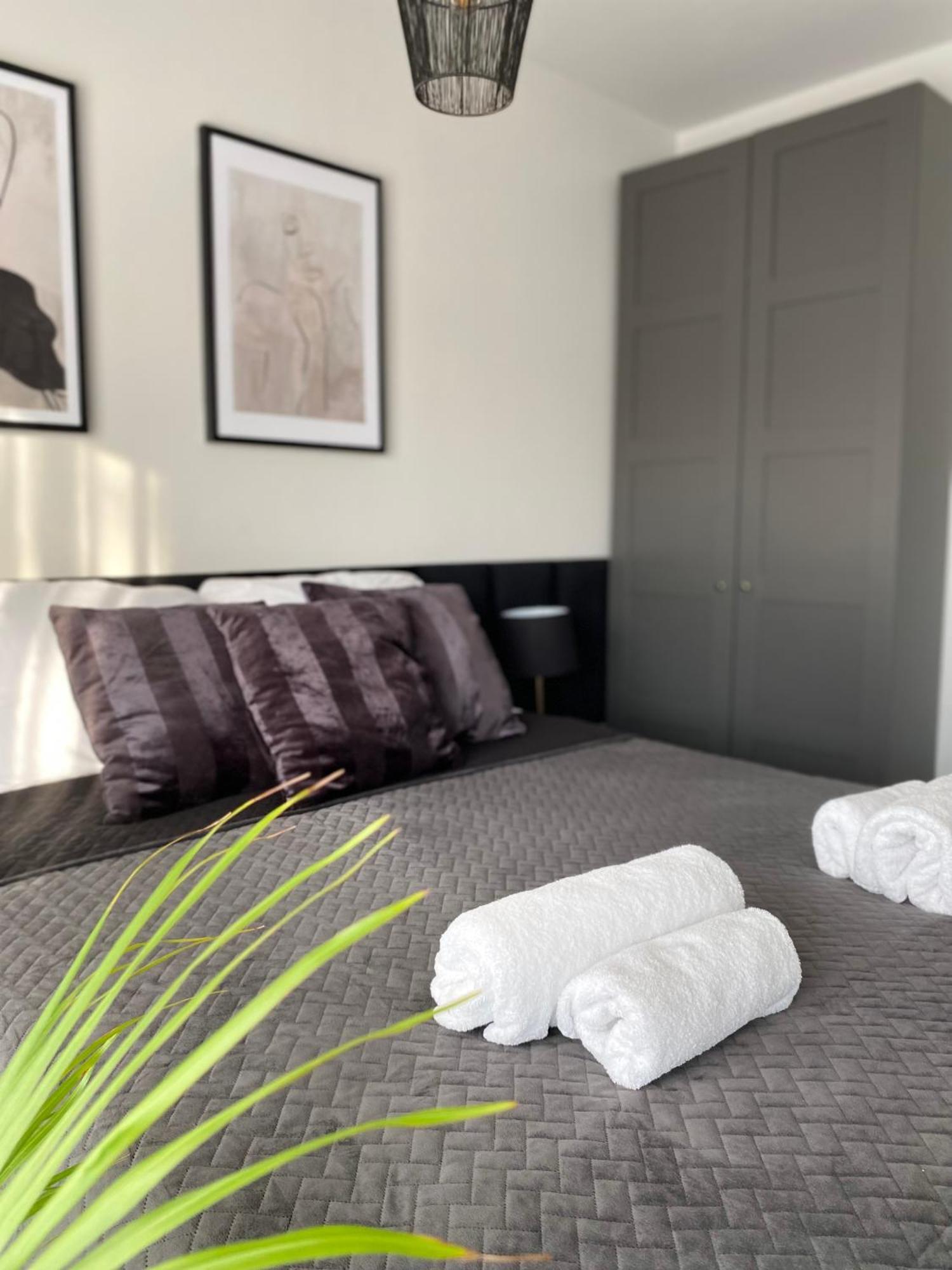 Motlawa Inn Apartment-Suna,Gym&Parking Gdańsk Kültér fotó